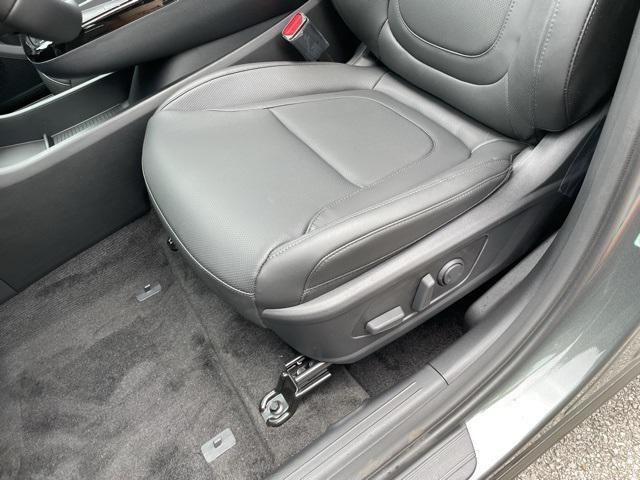 new 2025 Hyundai TUCSON Hybrid car, priced at $36,457