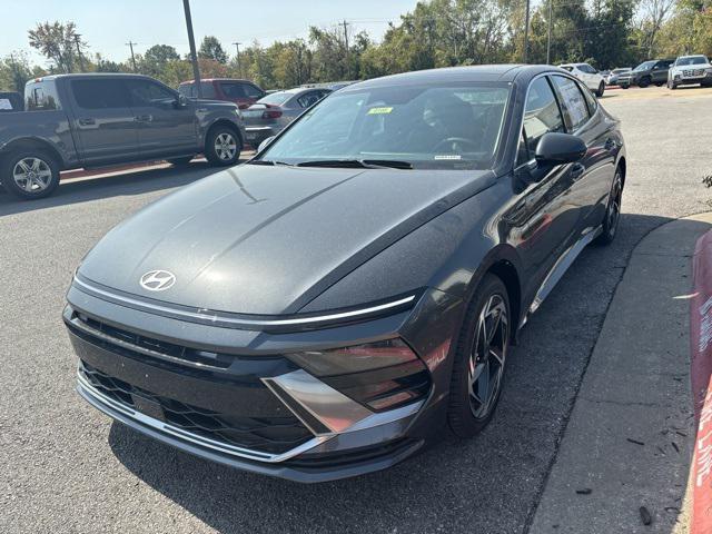 new 2024 Hyundai Sonata car, priced at $29,180