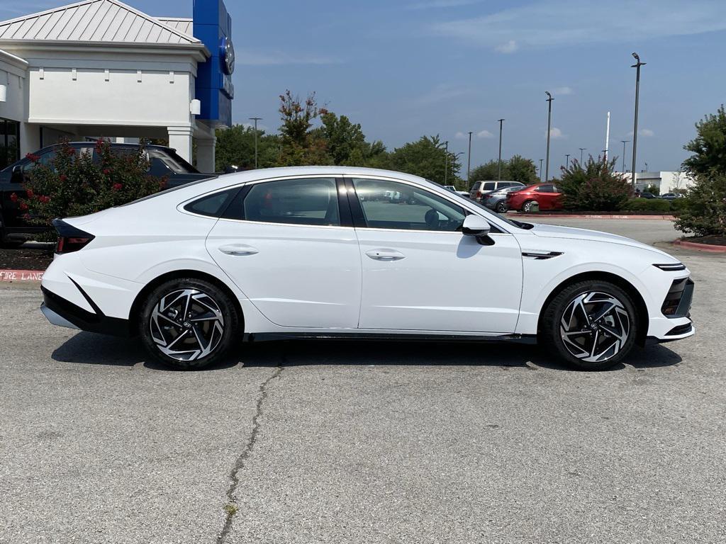 new 2026 Hyundai Sonata car, priced at $30,495
