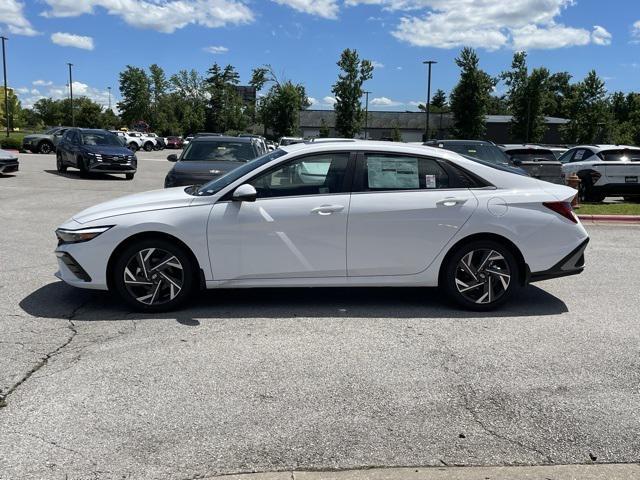 new 2025 Hyundai Elantra car, priced at $27,008
