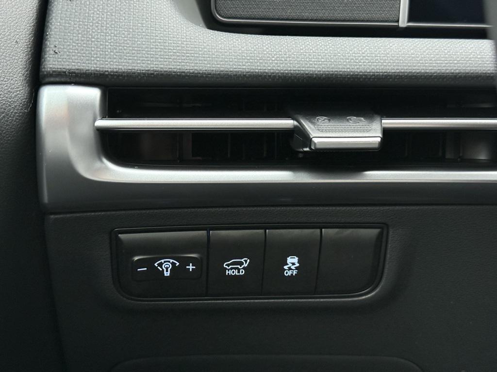 new 2026 Hyundai Tucson car, priced at $33,677