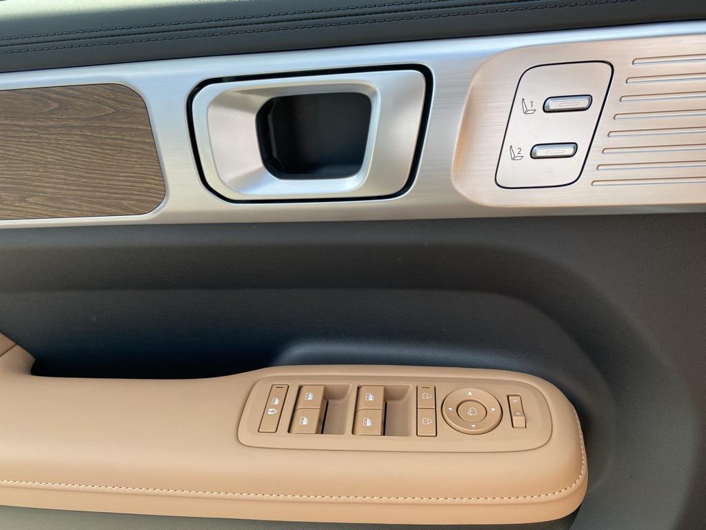 new 2026 Hyundai SANTA FE HEV car, priced at $51,270
