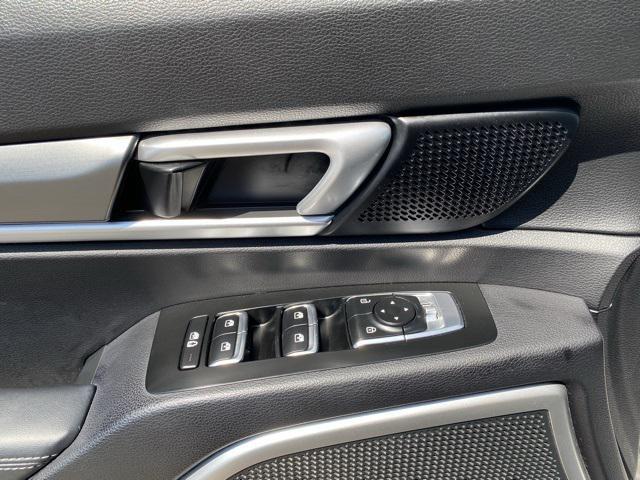 used 2020 Ford Explorer car, priced at $18,000