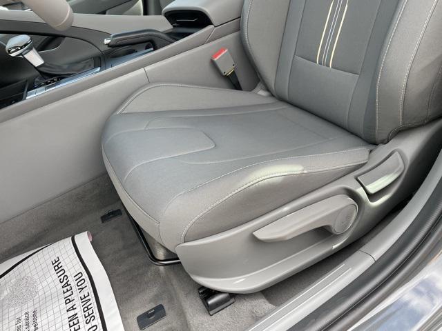 new 2025 Hyundai Elantra car, priced at $23,094