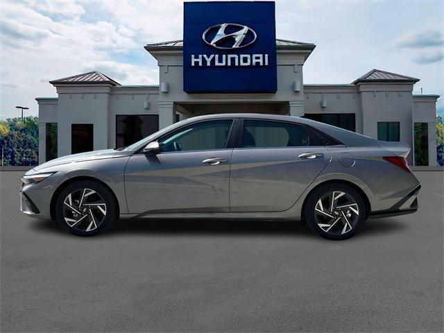 new 2025 Hyundai Elantra car, priced at $30,630
