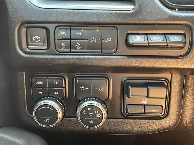 used 2021 GMC Yukon car, priced at $50,789