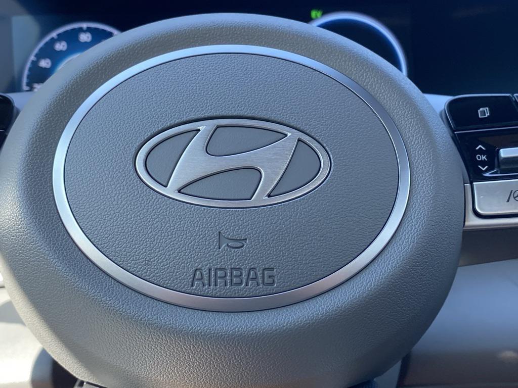 new 2025 Hyundai ELANTRA HEV car, priced at $25,183