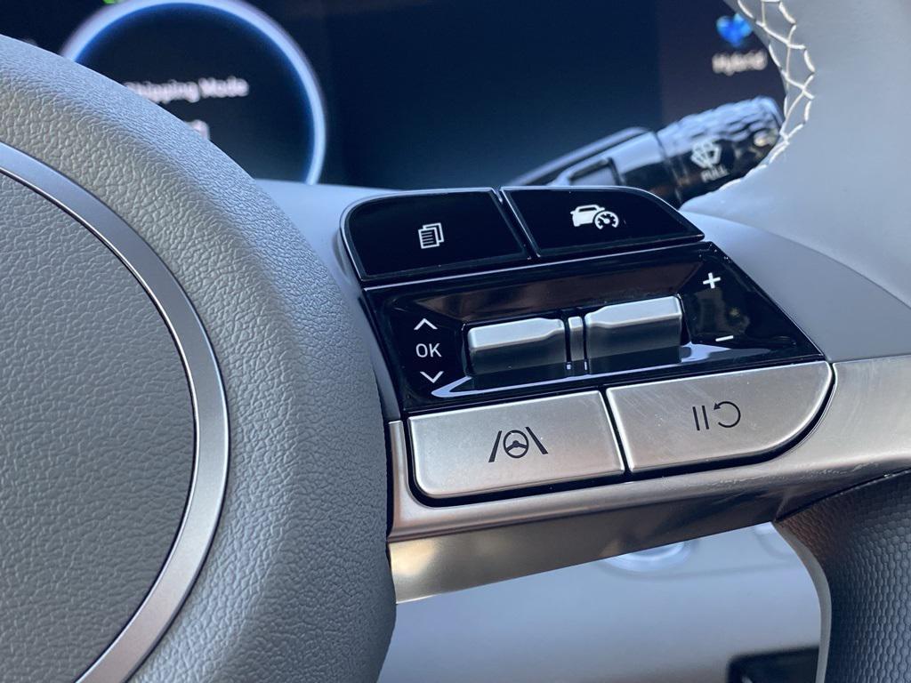 new 2025 Hyundai ELANTRA HEV car, priced at $25,183