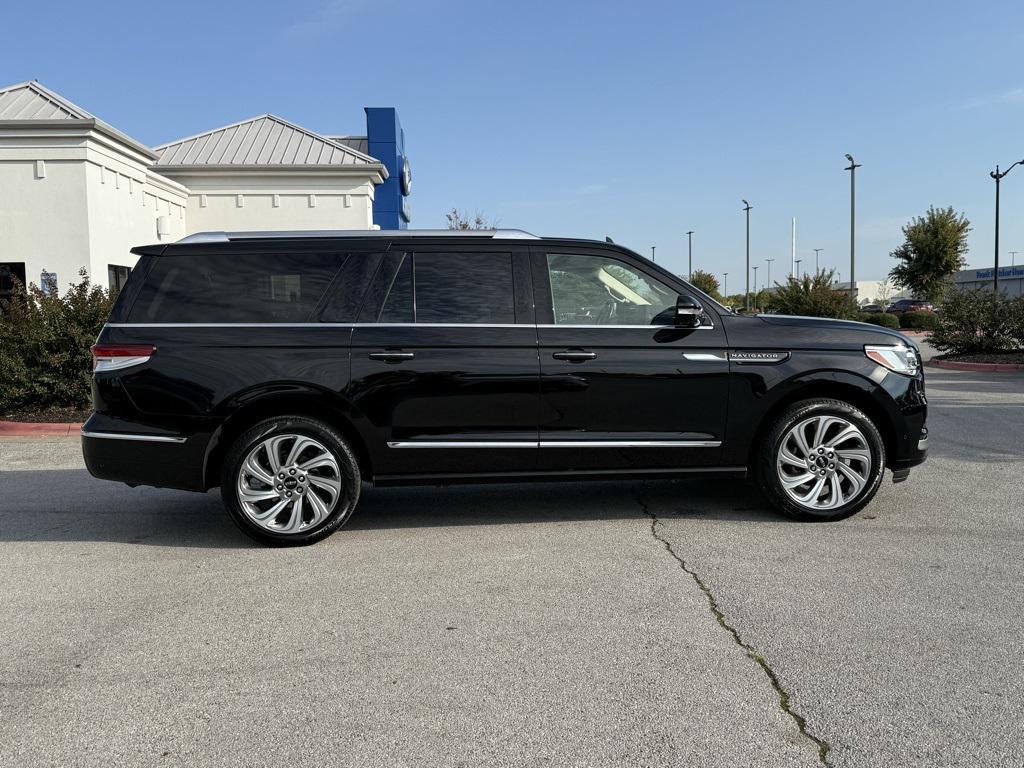 used 2024 Lincoln Navigator car, priced at $74,489