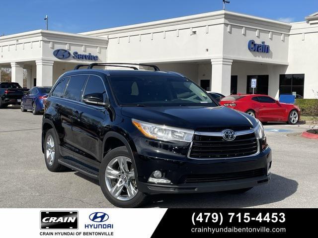 used 2016 Toyota Highlander car, priced at $23,500