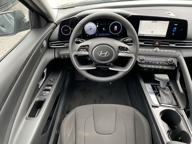 new 2025 Hyundai Elantra car, priced at $25,616