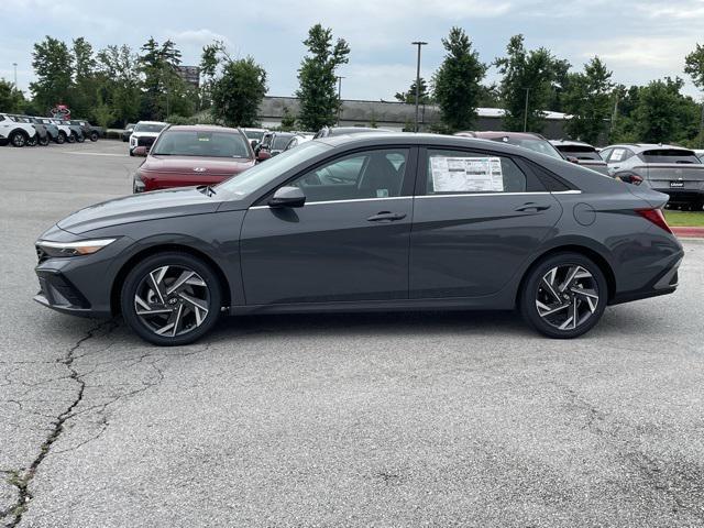 new 2025 Hyundai Elantra car, priced at $25,616