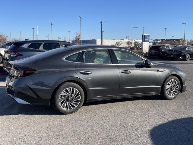 new 2024 Hyundai Sonata Hybrid car, priced at $36,184