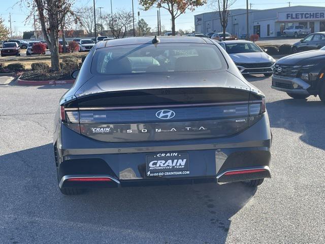 new 2024 Hyundai Sonata Hybrid car, priced at $36,184