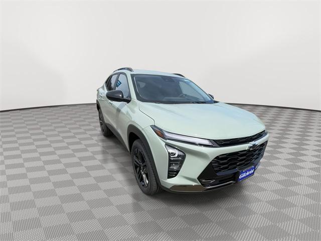 new 2025 Chevrolet Trax car, priced at $26,840