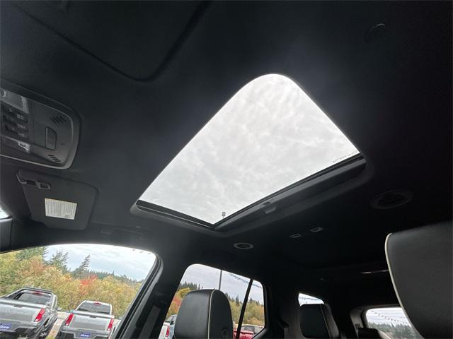 used 2022 Chevrolet Traverse car, priced at $42,245