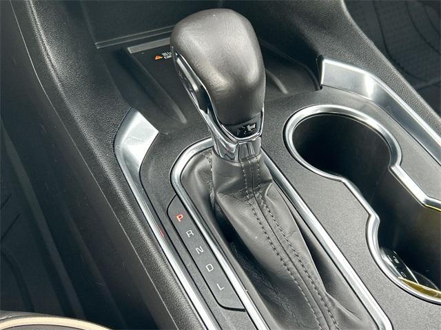 used 2022 Chevrolet Traverse car, priced at $42,245