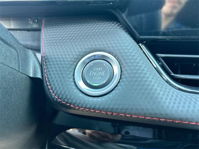 new 2026 Chevrolet Equinox car, priced at $36,545