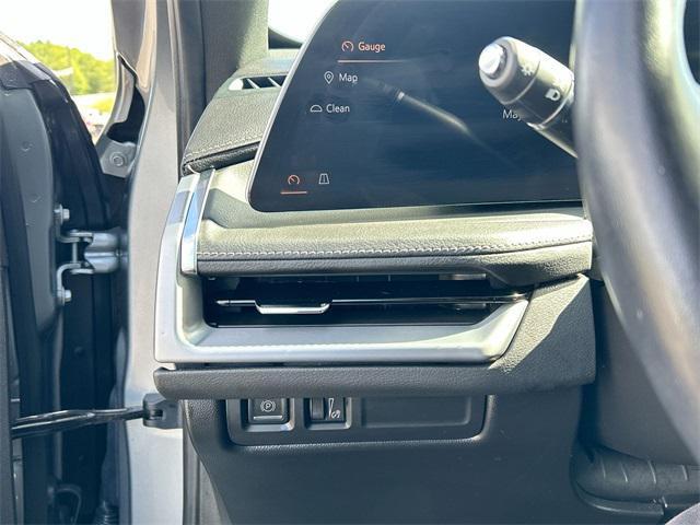 used 2024 Cadillac XT4 car, priced at $35,915