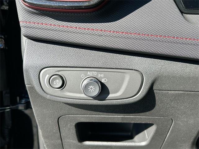 new 2025 Chevrolet TrailBlazer car, priced at $32,185