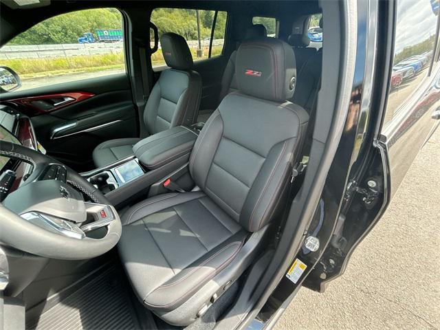 new 2025 Chevrolet Traverse car, priced at $50,510