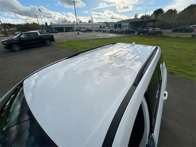 new 2026 Chevrolet Traverse car, priced at $44,695