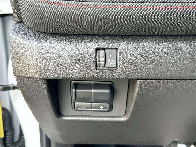 new 2025 Chevrolet Colorado car, priced at $47,195