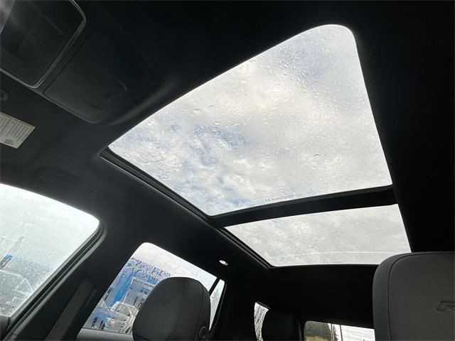 new 2025 Chevrolet Equinox car, priced at $38,335