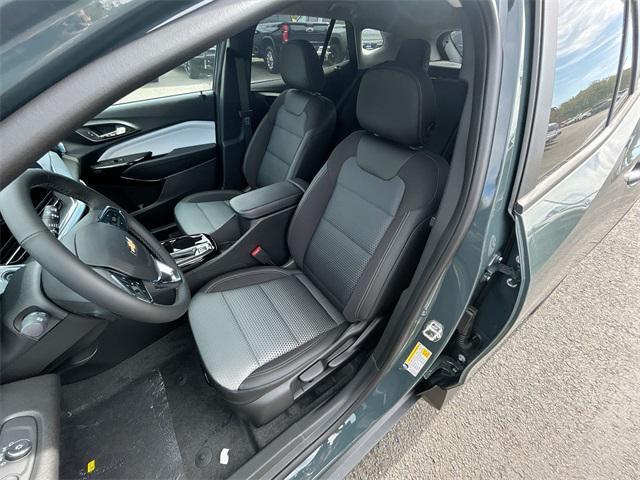 new 2026 Chevrolet Trax car, priced at $25,885