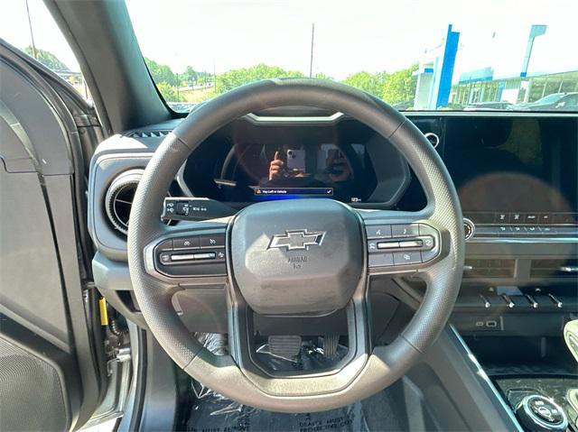 new 2024 Chevrolet Colorado car, priced at $40,589