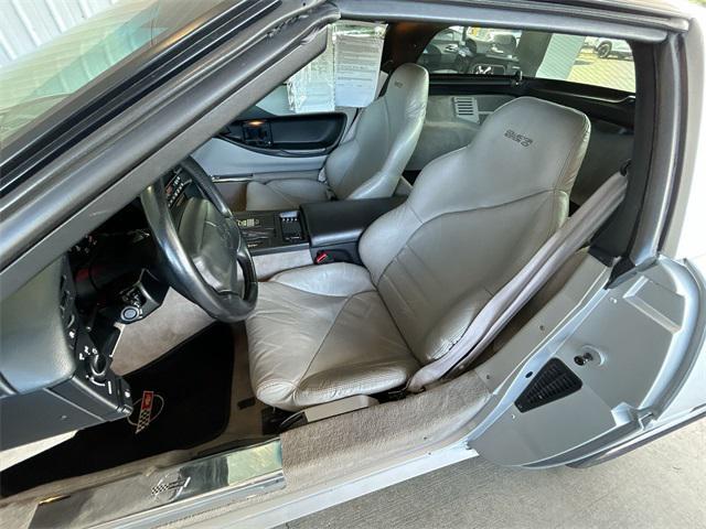 used 1996 Chevrolet Corvette car, priced at $9,717