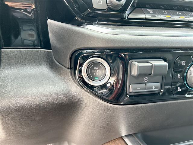 new 2025 Chevrolet Silverado 3500 car, priced at $89,240