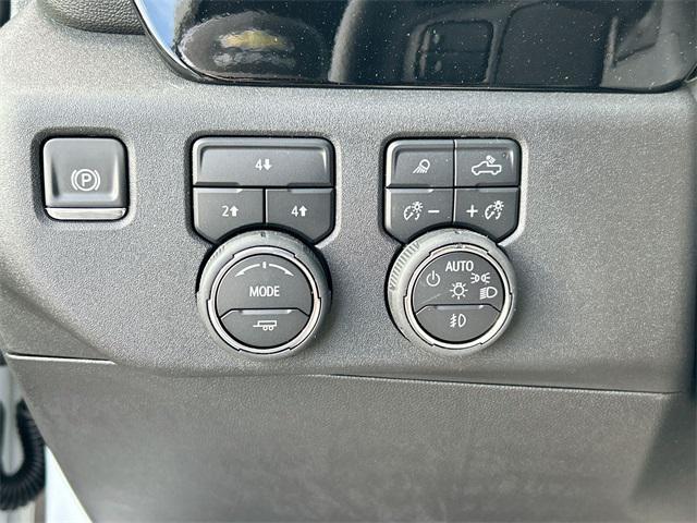 new 2025 Chevrolet Silverado 3500 car, priced at $76,615