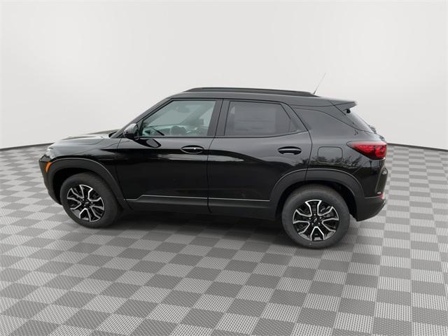 new 2025 Chevrolet TrailBlazer car, priced at $32,335