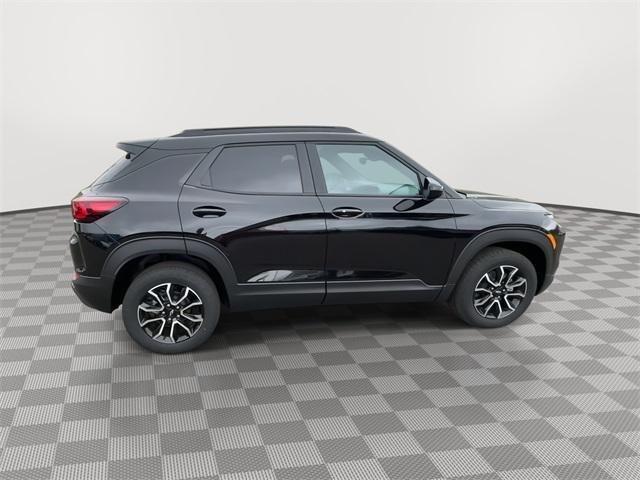 new 2025 Chevrolet TrailBlazer car, priced at $32,335