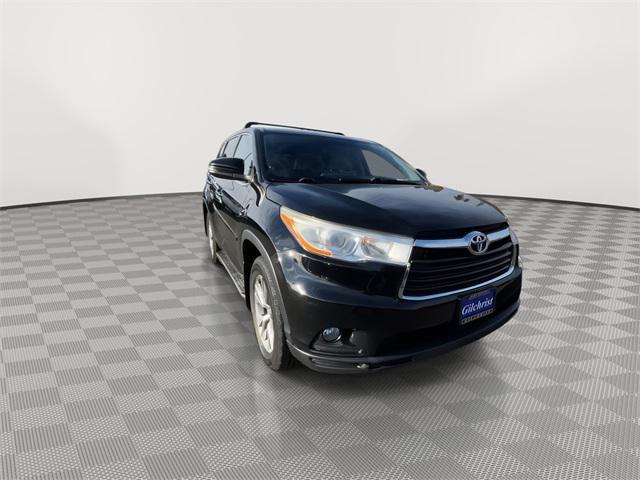 used 2014 Toyota Highlander car, priced at $14,402