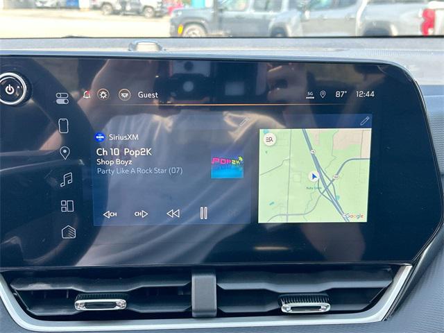 new 2025 Chevrolet Equinox car, priced at $33,640