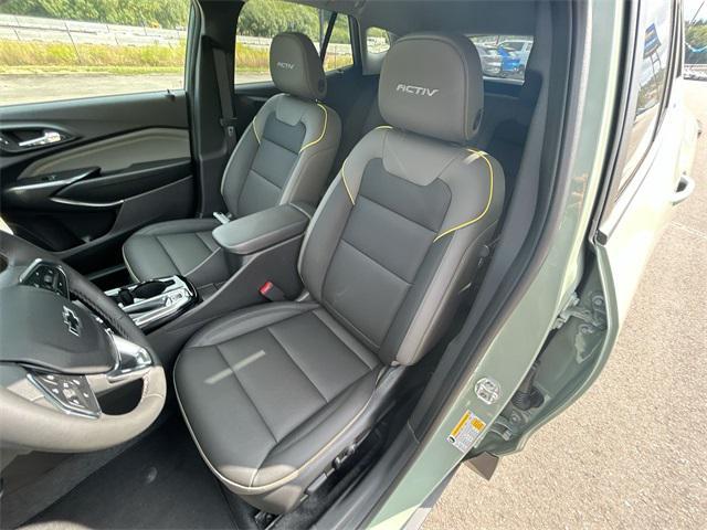 new 2025 Chevrolet Trax car, priced at $27,735