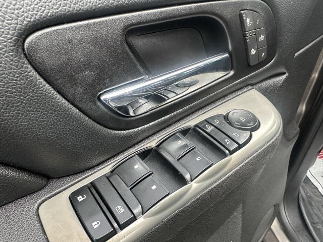 used 2013 Chevrolet Tahoe car, priced at $13,677