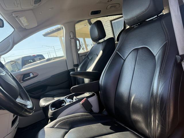 used 2018 Chrysler Pacifica car, priced at $11,976