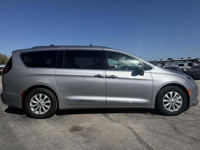 used 2018 Chrysler Pacifica car, priced at $11,976