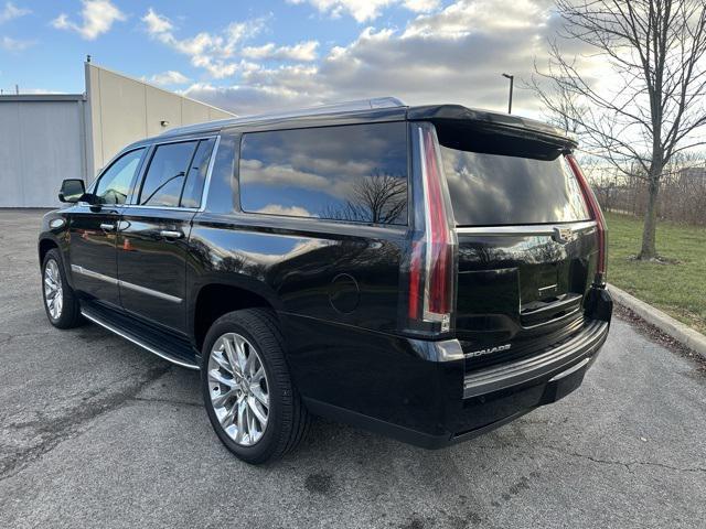 used 2019 Cadillac Escalade ESV car, priced at $25,477