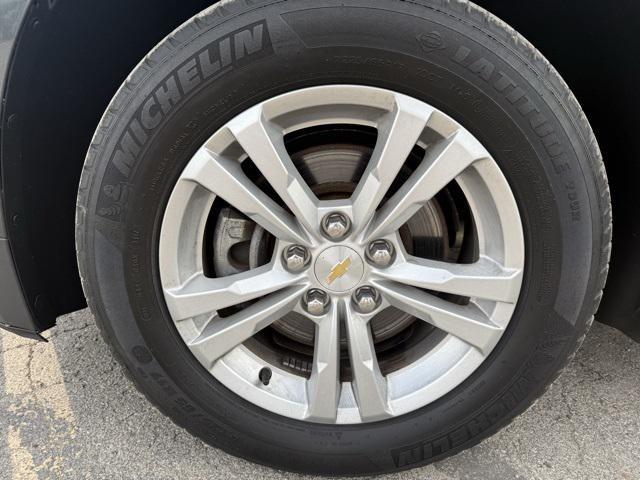 used 2017 Chevrolet Equinox car, priced at $11,976