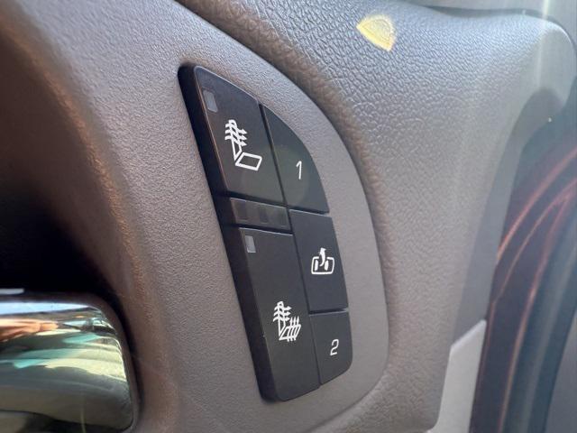 used 2008 Chevrolet Avalanche car, priced at $12,976