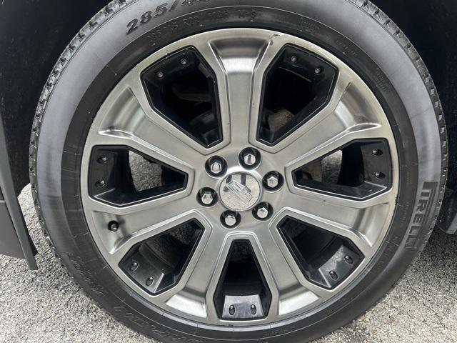 used 2015 Cadillac Escalade car, priced at $17,977