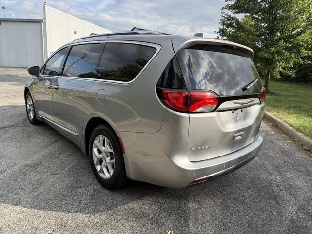 used 2017 Chrysler Pacifica car, priced at $10,476