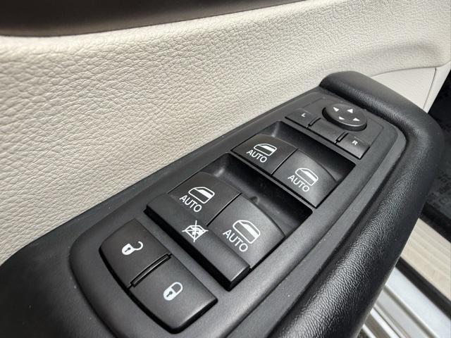 used 2017 Chrysler Pacifica car, priced at $10,476