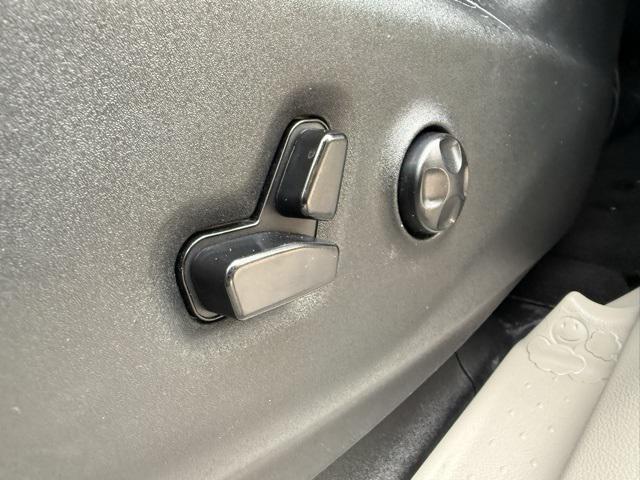 used 2017 Chrysler Pacifica car, priced at $10,476