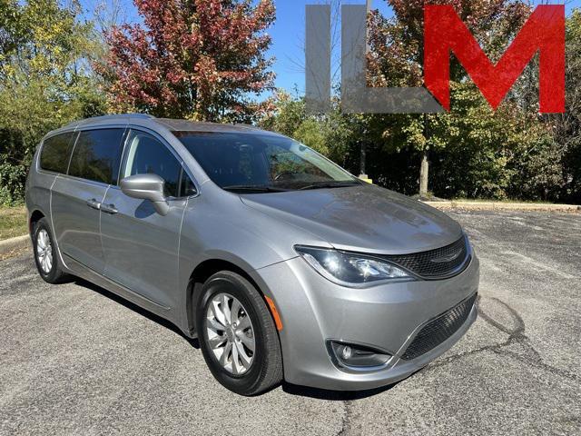 used 2018 Chrysler Pacifica car, priced at $16,976