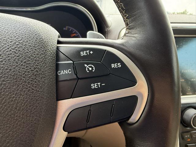 used 2017 Jeep Grand Cherokee car, priced at $13,376